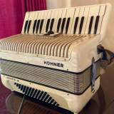 Student model Accordion