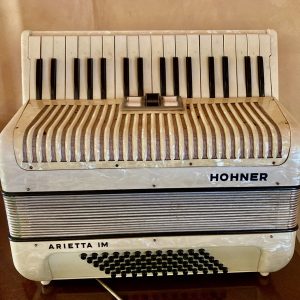 Hohner Arietta IM